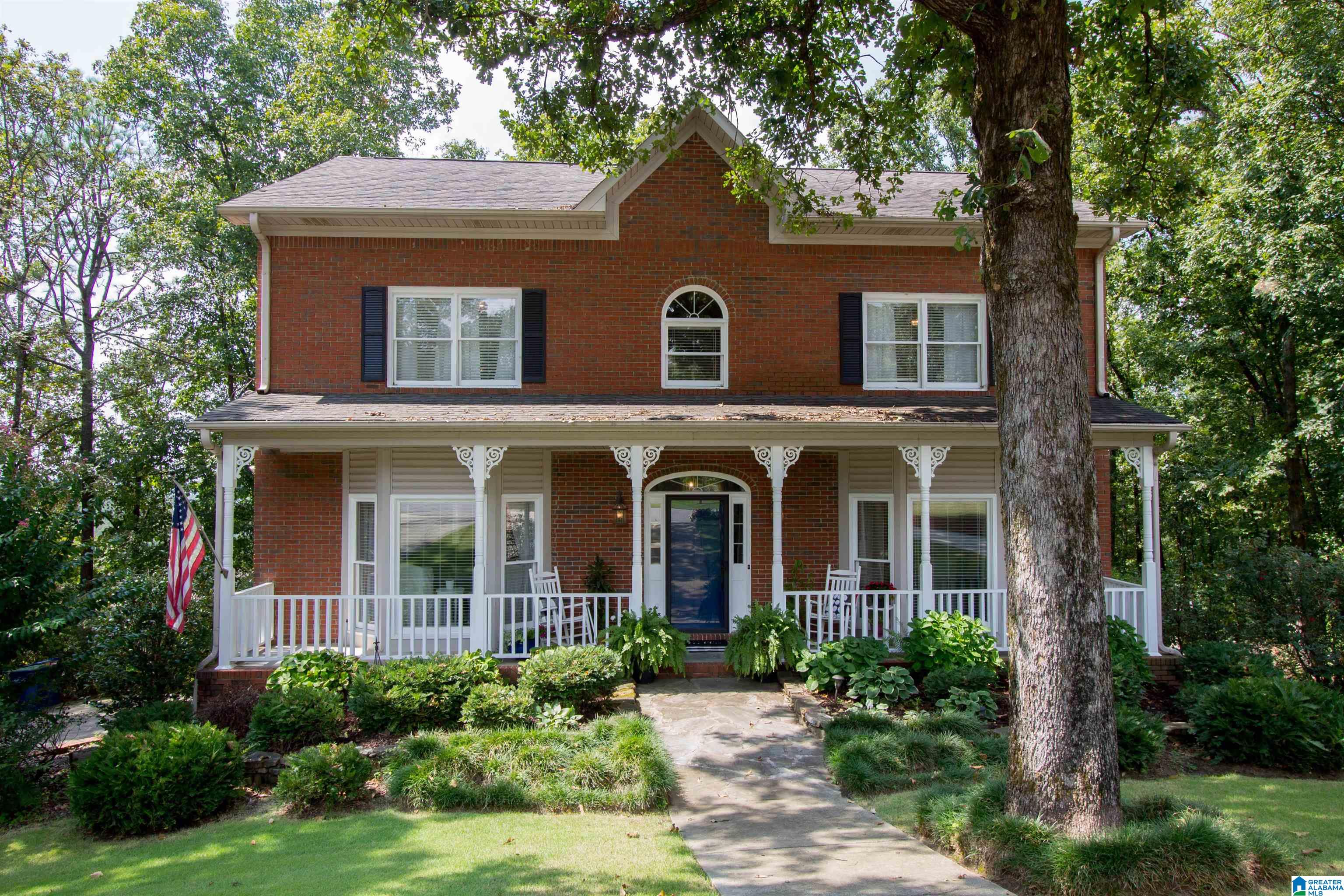210 Newgate Circle Alabaster, AL 35007 - Photo 2 of 64 Gallery Image 2
