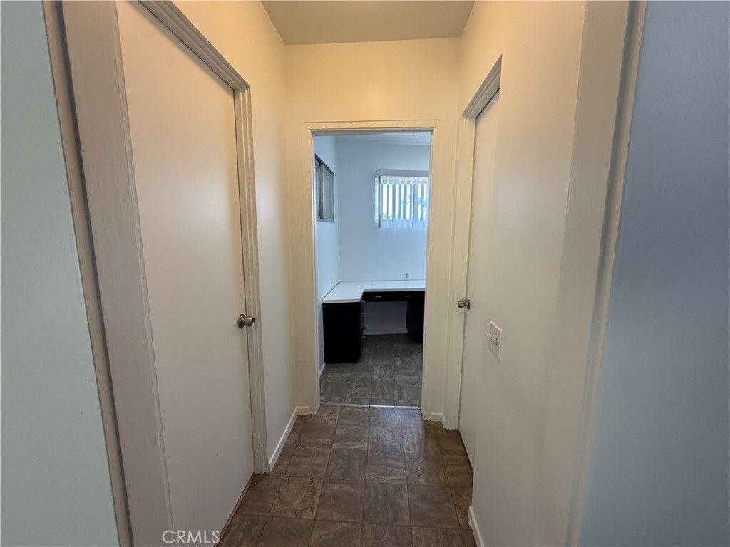 5748 Chelsea Court Rialto, CA 92377 - Photo 11 of 54 Gallery Image 11