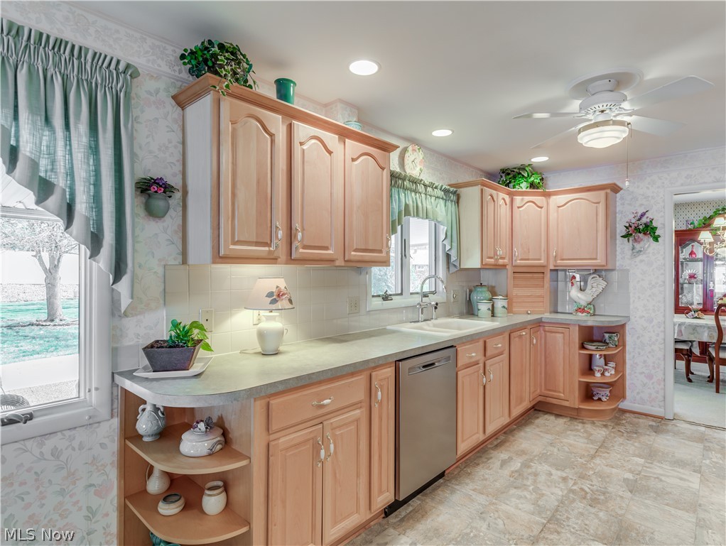 3275 Bancroft Road Akron, OH 44333 - Photo 12 of 34 Gallery Image 12