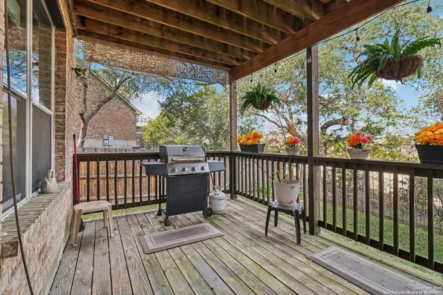 $615,000 | 407 Mesa Canyon, San Antonio, TX 78258