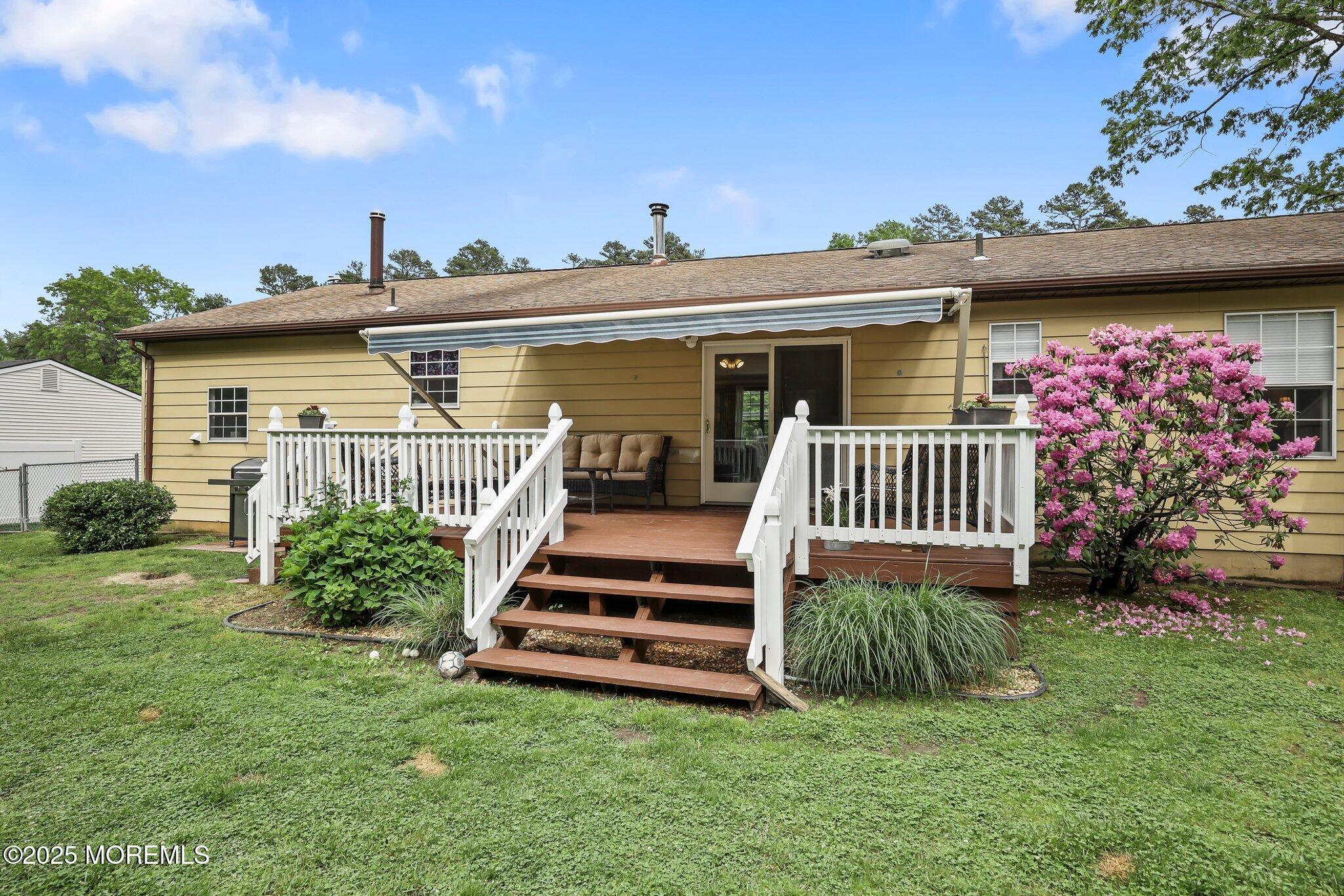 342 Diamond Road Jackson, NJ 08527 - Photo 27 of 30 a view of a house with backyard and porch