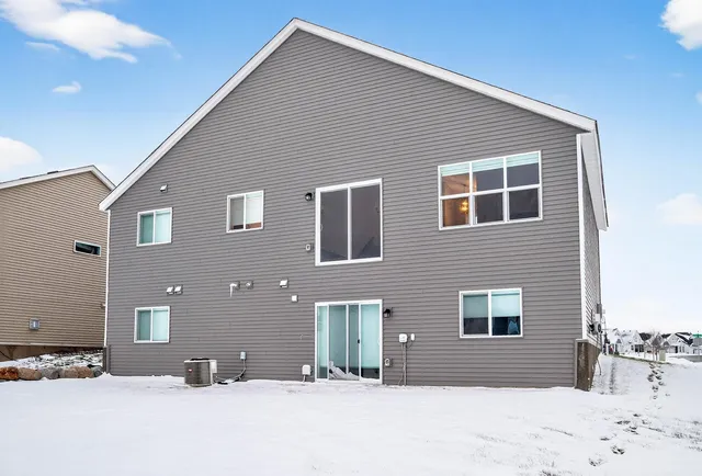 $439,900 | 9242 25th Street Northeast, St. Michael, MN 55376