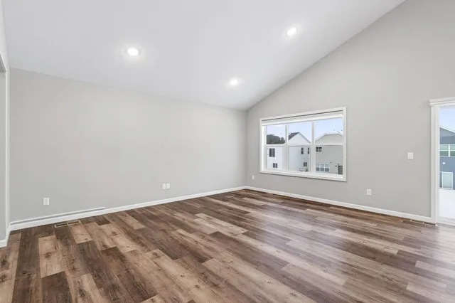 $439,900 | 9242 25th Street Northeast, St. Michael, MN 55376