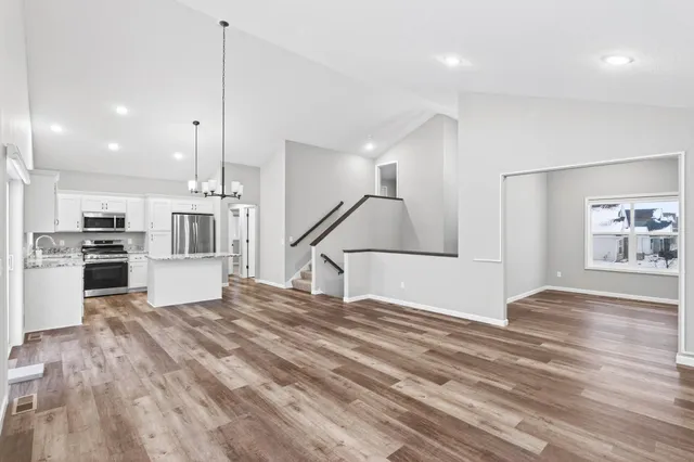 $439,900 | 9242 25th Street Northeast, St. Michael, MN 55376