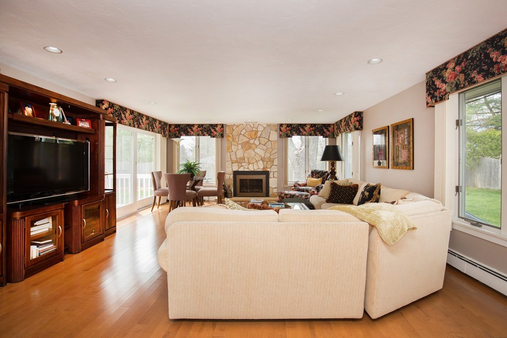 12 Flynn Road Peabody, MA 01960 - Photo 12 of 28 Gallery Image 12