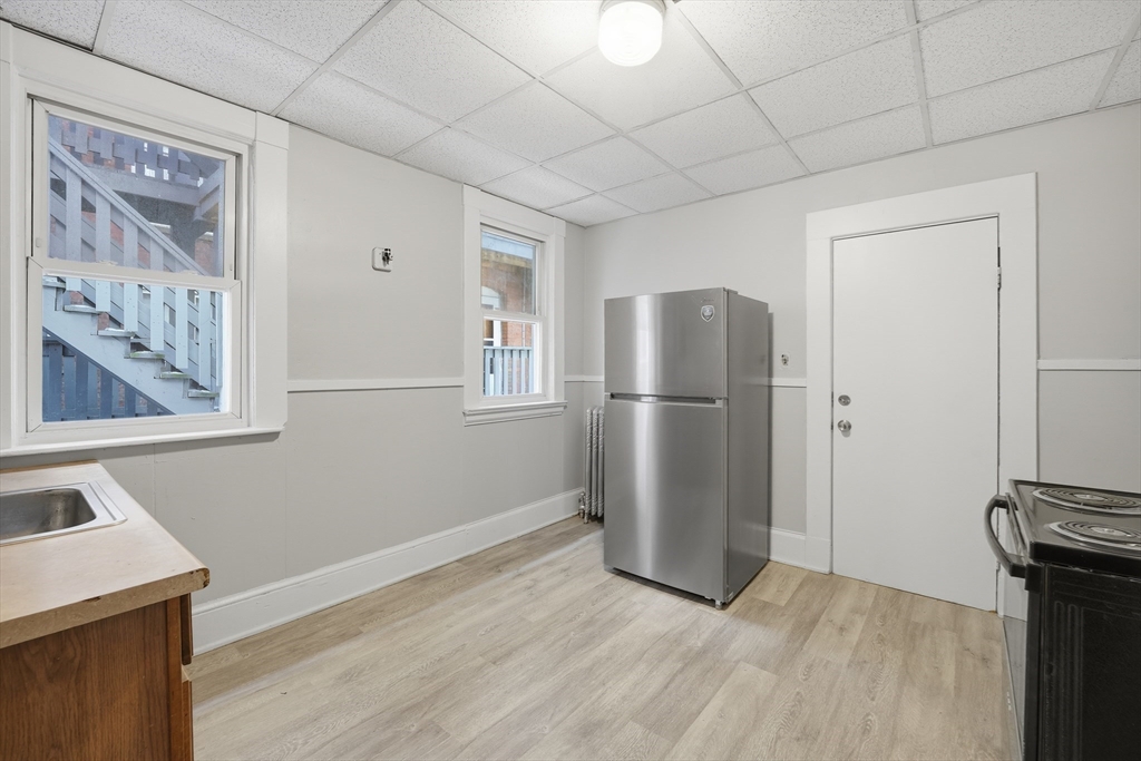 226 Fort Pleasant Avenue Springfield, MA 01108 - Photo 17 of 23