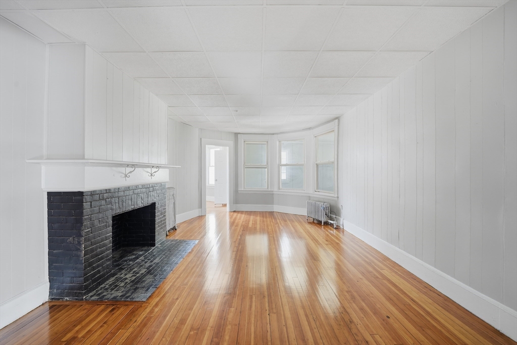 226 Fort Pleasant Avenue Springfield, MA 01108 - Photo 7 of 23