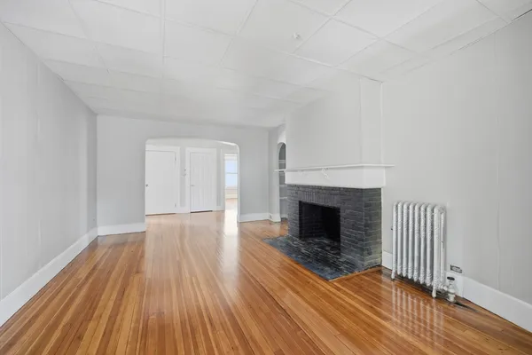 $395,000 | 226 Fort Pleasant Avenue, Springfield, MA 01108