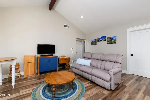$699,000 | 42308 Village 42, Camarillo, CA 93012