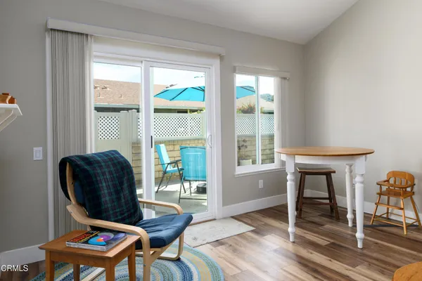 $699,000 | 42308 Village 42, Camarillo, CA 93012