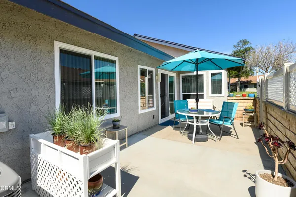 $699,000 | 42308 Village 42, Camarillo, CA 93012