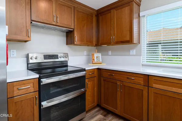 $699,000 | 42308 Village 42, Camarillo, CA 93012