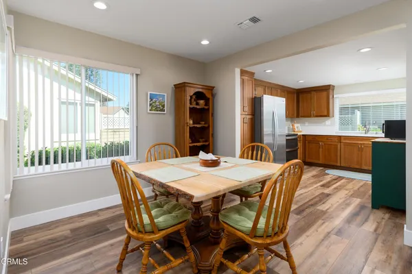 $699,000 | 42308 Village 42, Camarillo, CA 93012