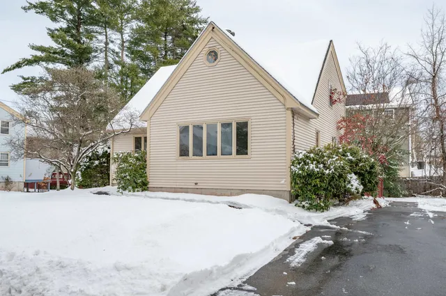 $324,900 | 11 Norma Drive, Nashua, NH 03062