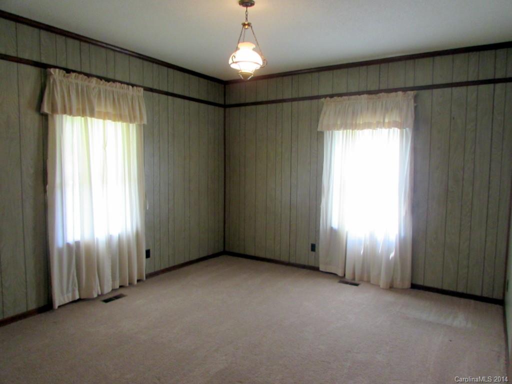 2828 Hoodtown Road Sharon, SC 29742 - Photo 13 of 21