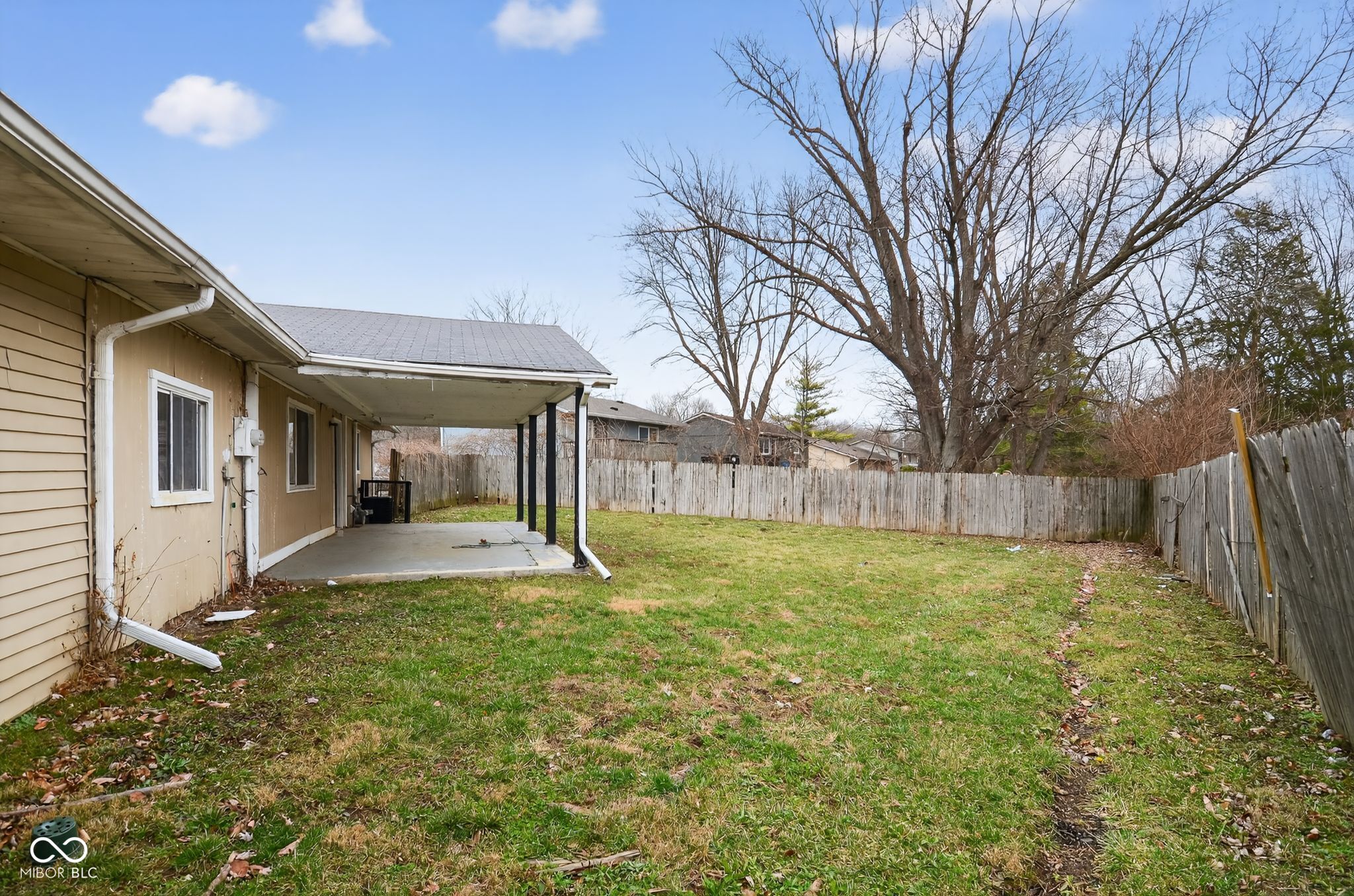 10013 Ridgefield Drive Indianapolis, IN 46235 - Photo 27 of 31