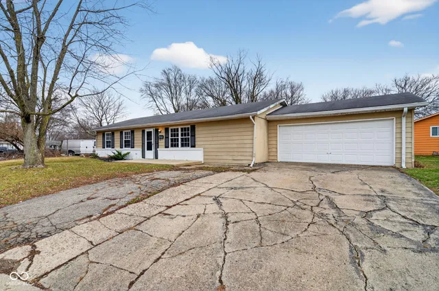 $144,900 | 10013 Ridgefield Drive, Indianapolis, IN 46235