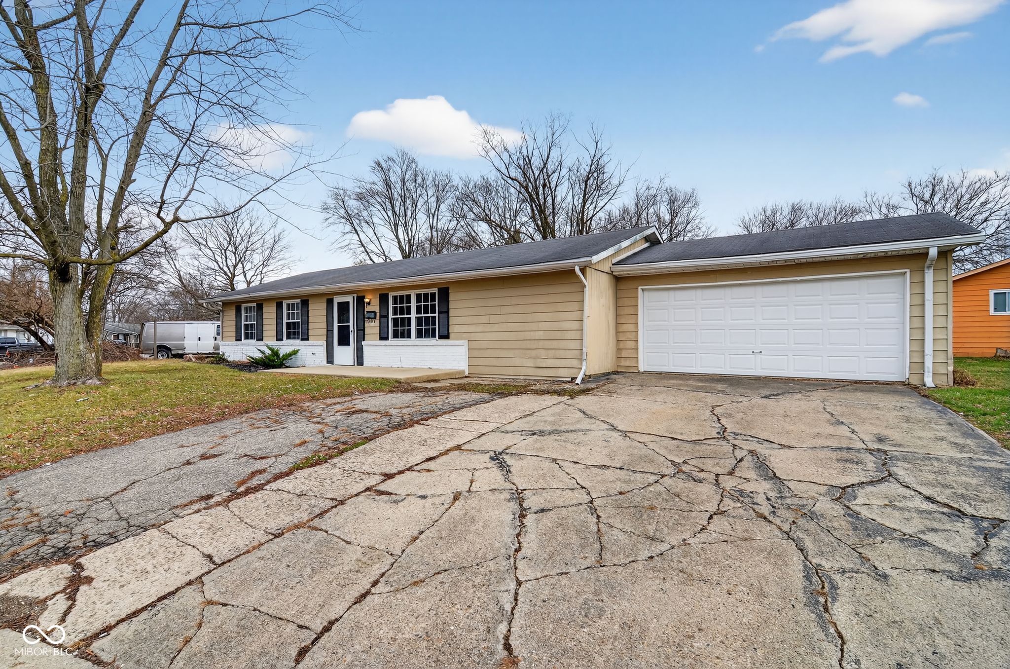 10013 Ridgefield Drive Indianapolis, IN 46235 - Photo 30 of 31