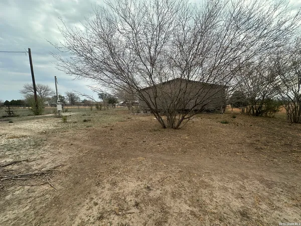 $35,000 | 313 Private Benito, Beeville, TX 78102