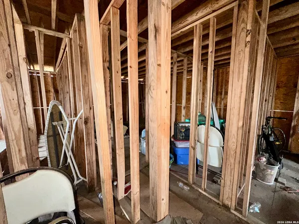 $35,000 | 313 Private Benito, Beeville, TX 78102