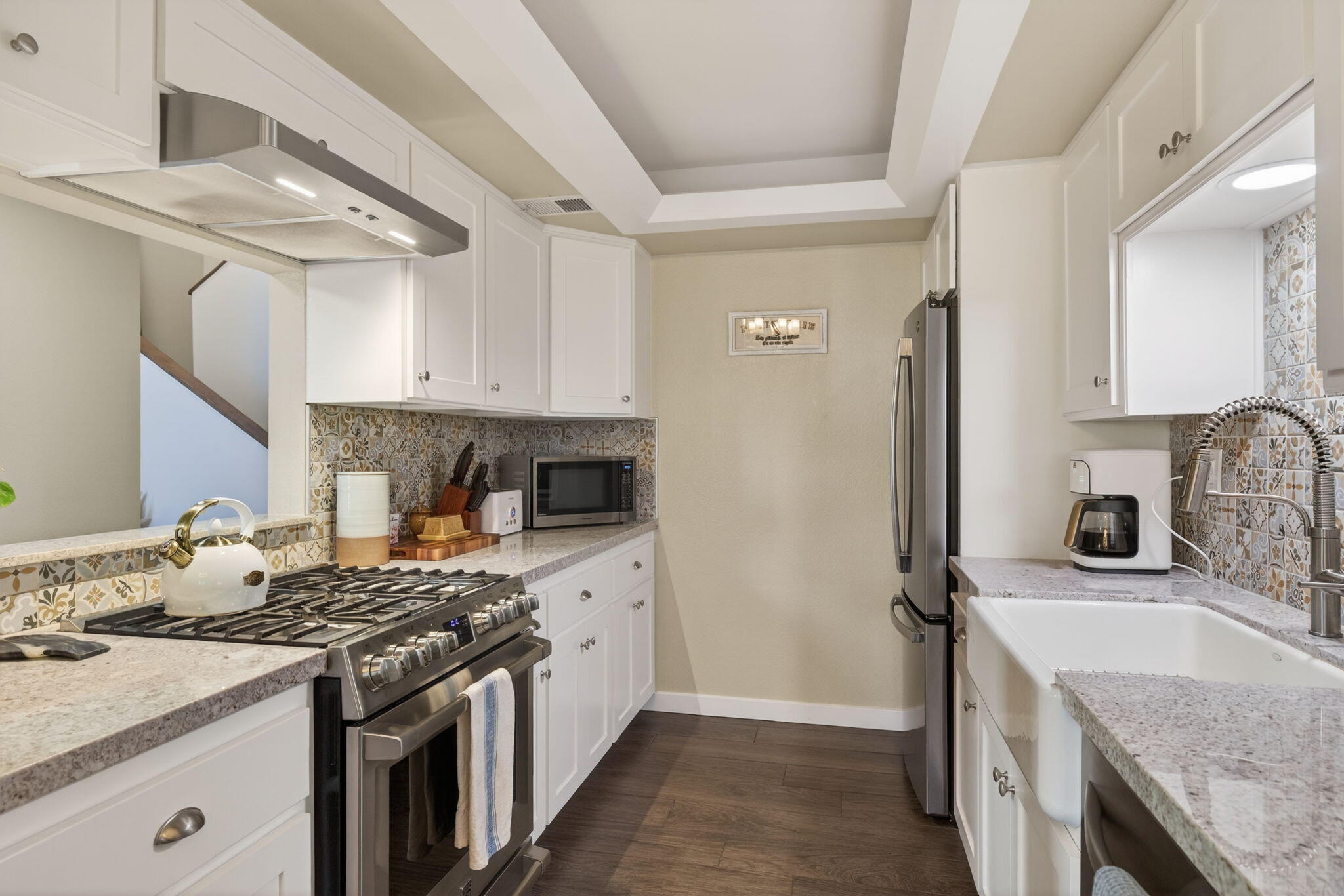 203 North Carillo Road, Unit B Ojai, CA 93023 - Photo 24 of 50 25-web-or-mls-UpmarketMedia-203NCar-044