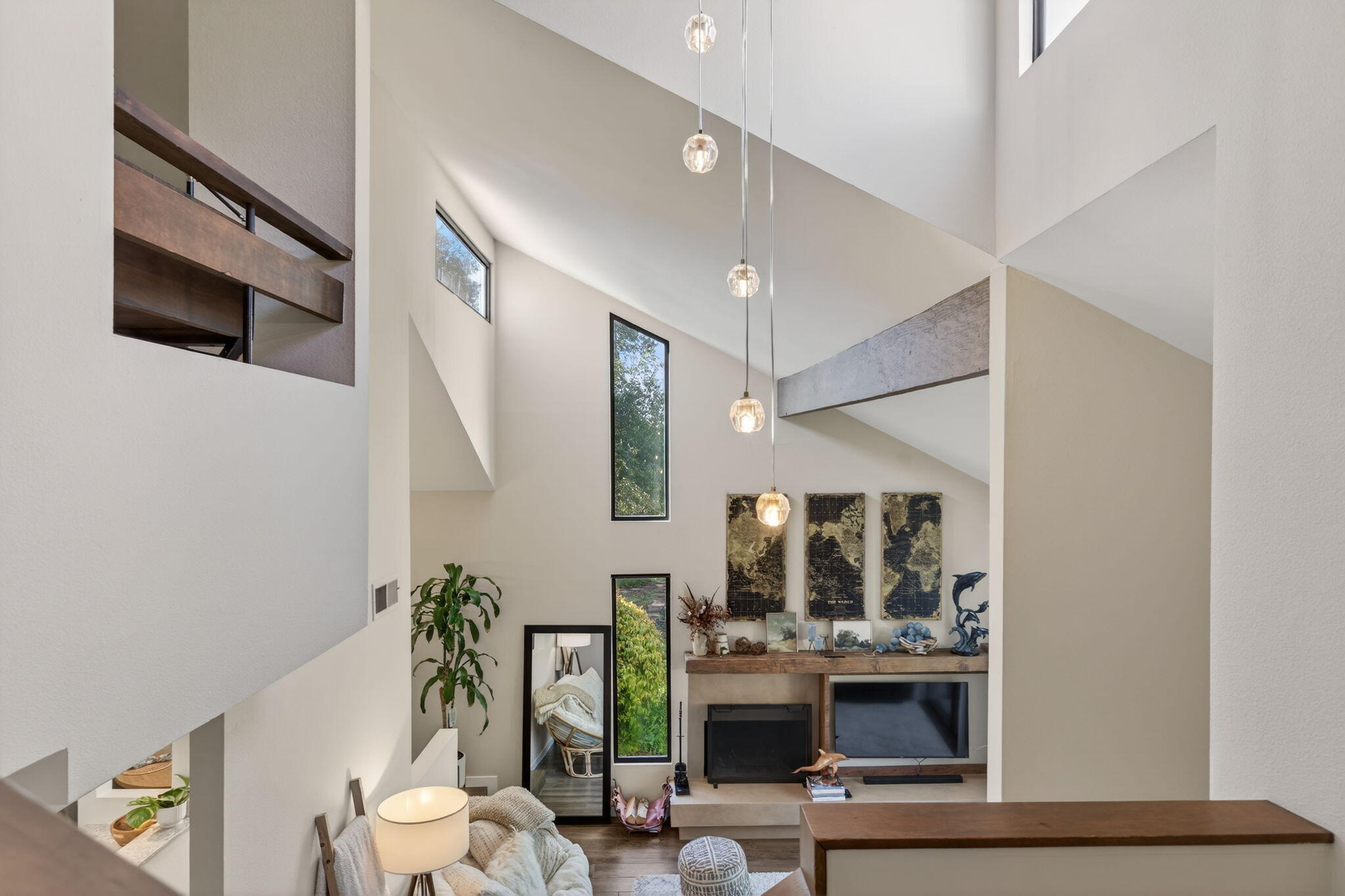 203 North Carillo Road, Unit B Ojai, CA 93023 - Photo 31 of 50 33-web-or-mls-UpmarketMedia-203NCar-083