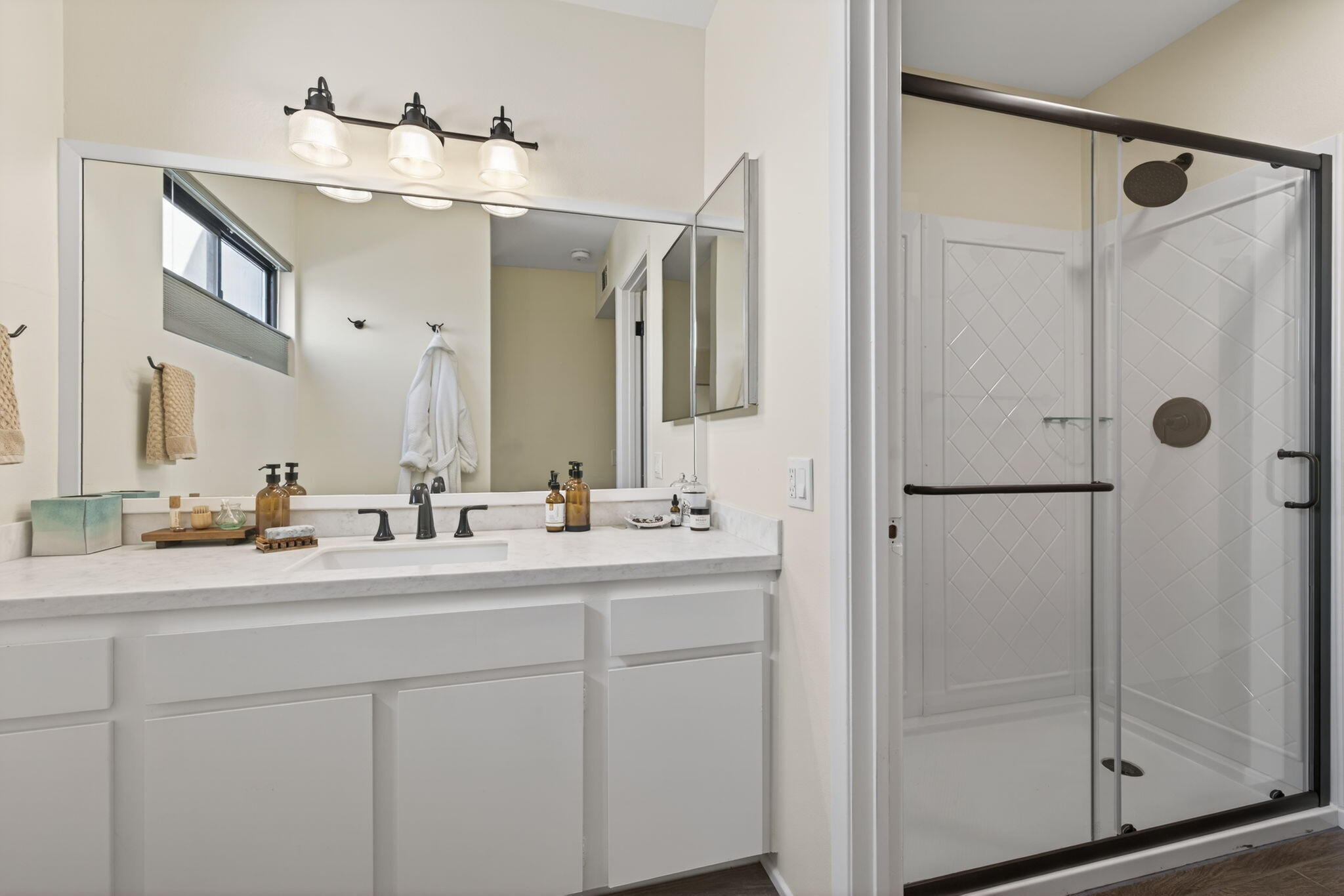 203 North Carillo Road, Unit B Ojai, CA 93023 - Photo 38 of 50 41-web-or-mls-UpmarketMedia-203NCar-106