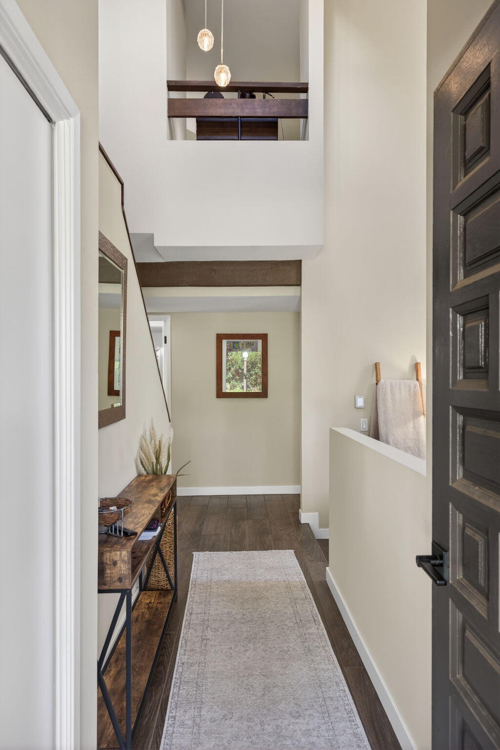 203 North Carillo Road, Unit B Ojai, CA 93023 - Photo 10 of 50 11-web-or-mls-UpmarketMedia-203NCar-001