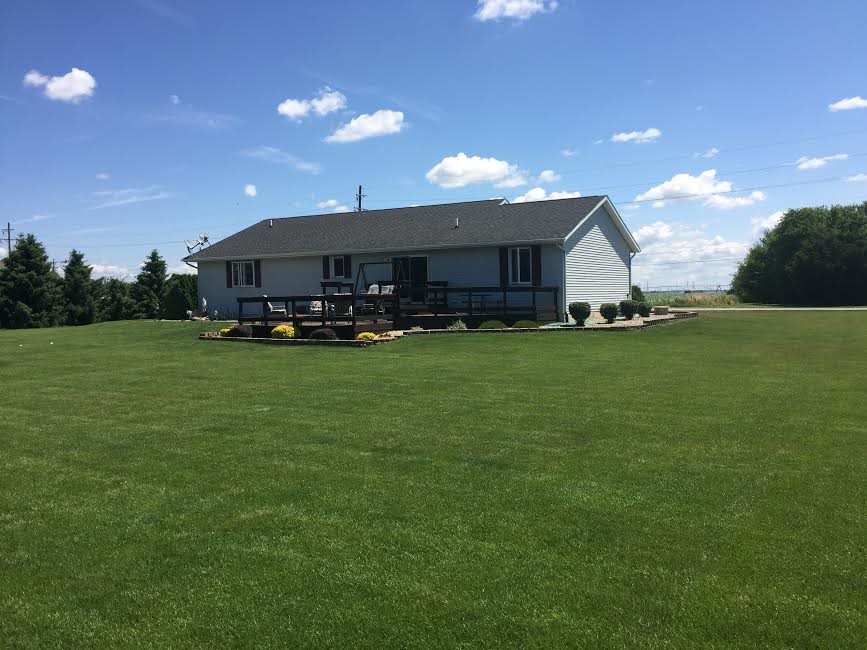 7332 County Line Road New Carlisle, IN 46552 - Photo 5 of 22 Gallery Image 5