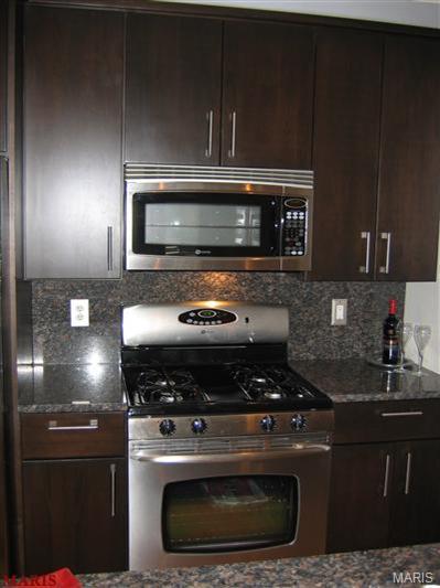 910 McKnight Road, Unit 1B University City, MO 63132 - Photo 8 of 21