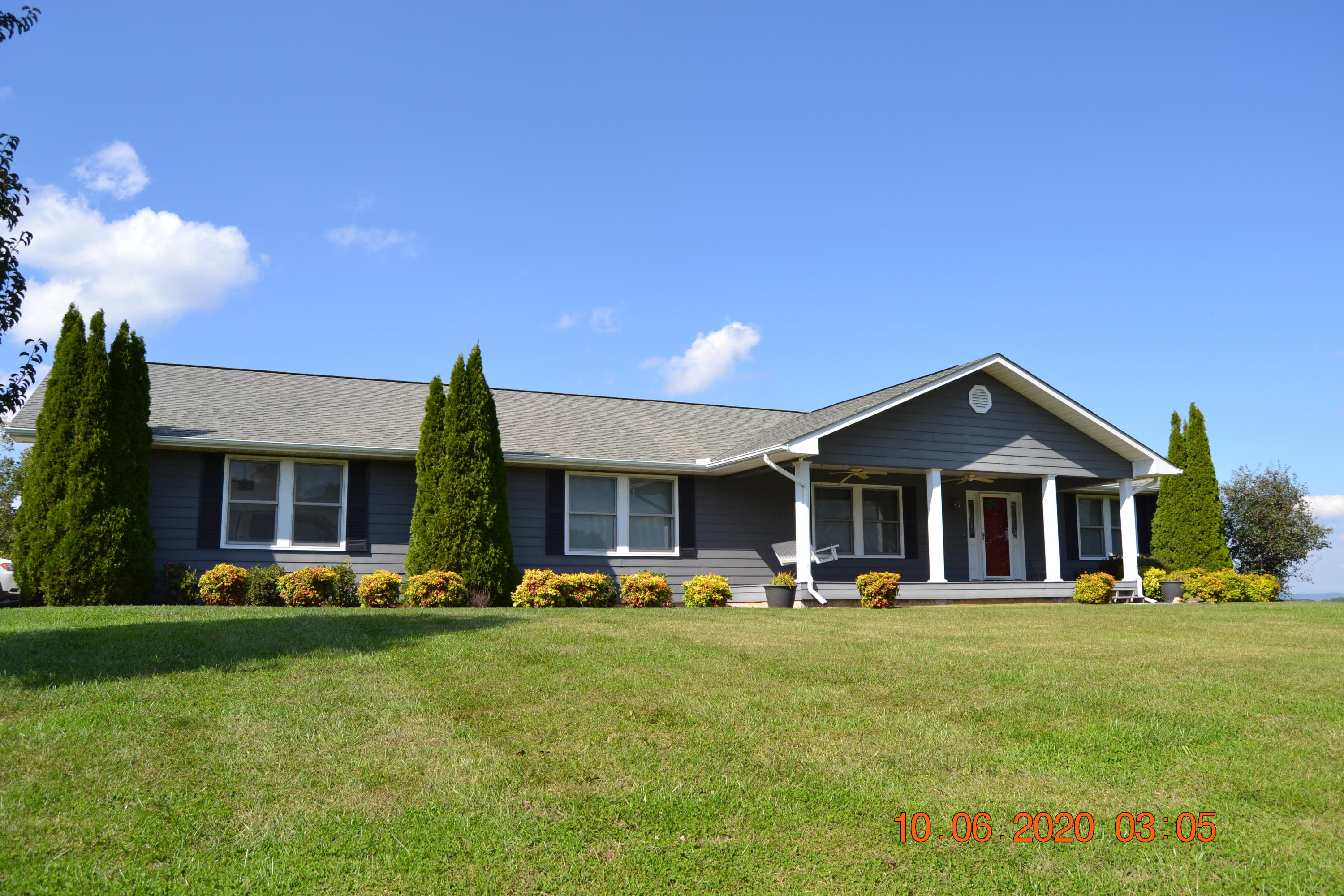 976 Fox Hunter Road Maynardville, TN 37807 - Photo 2 of 36 Front of Home