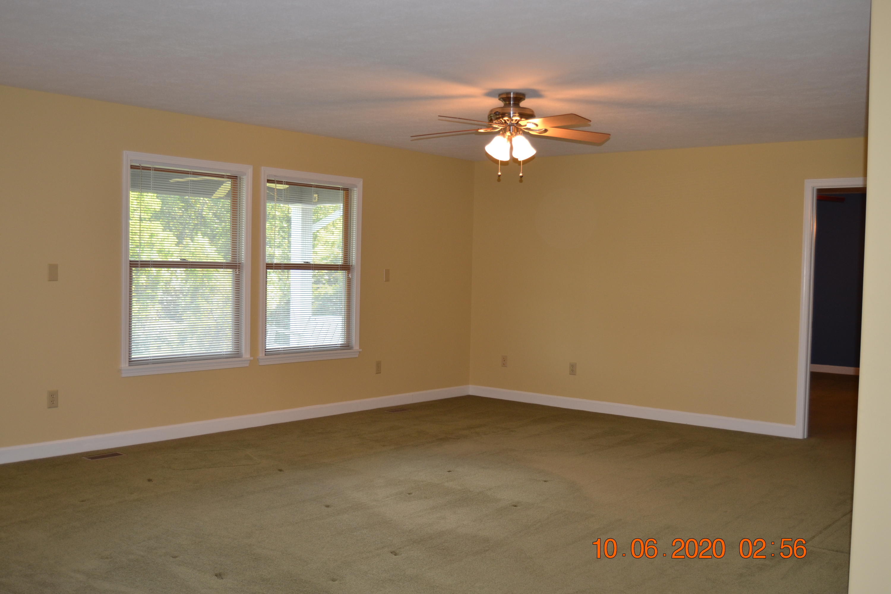 976 Fox Hunter Road Maynardville, TN 37807 - Photo 19 of 36 Living Room