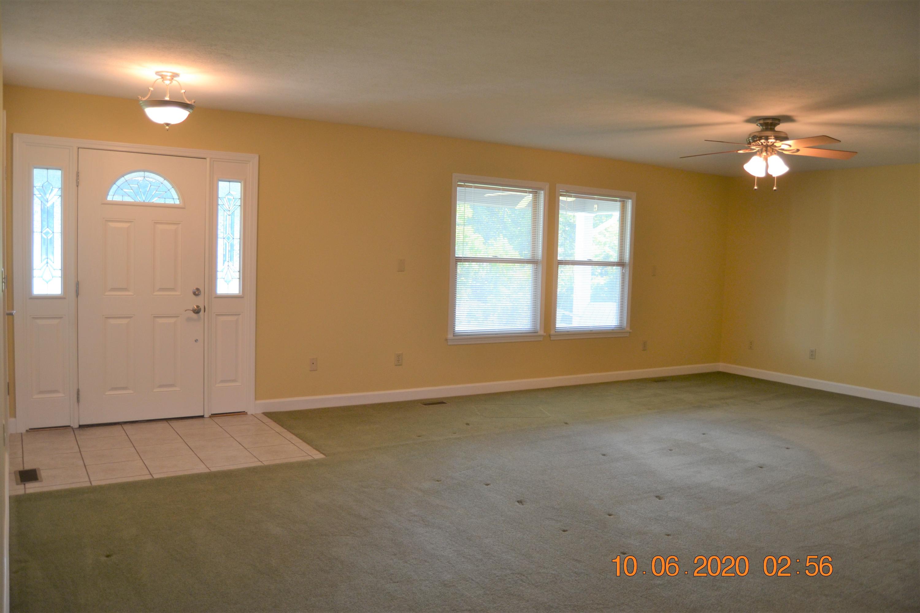 976 Fox Hunter Road Maynardville, TN 37807 - Photo 20 of 36 Living Room