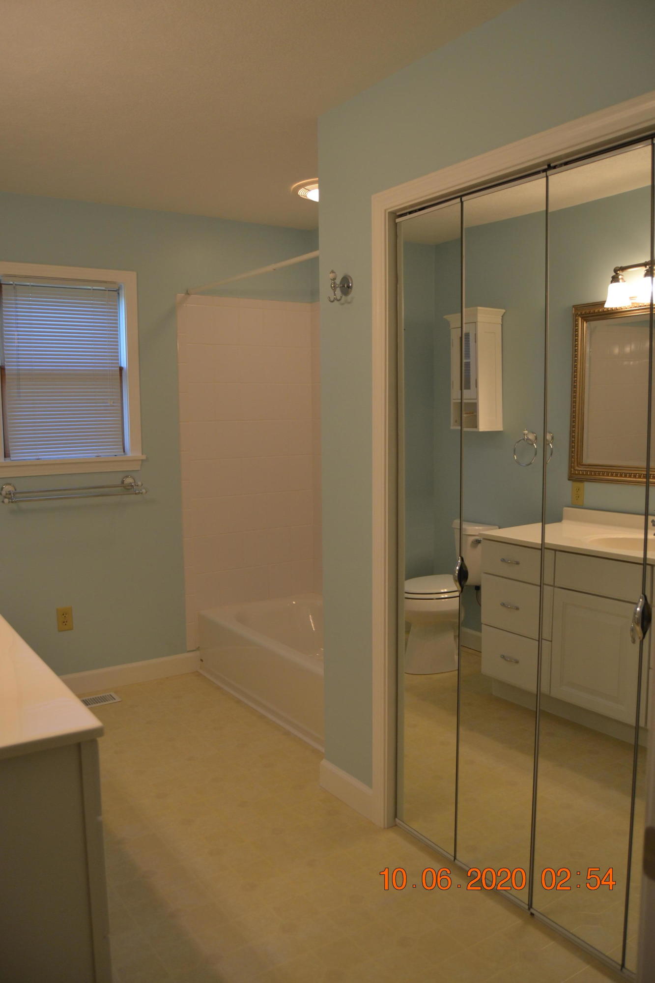 976 Fox Hunter Road Maynardville, TN 37807 - Photo 28 of 36 Bathroom #2