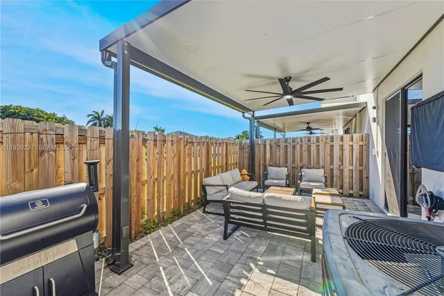 $580,000 | 15736 Southwest 136 Way, Miami, FL 33196