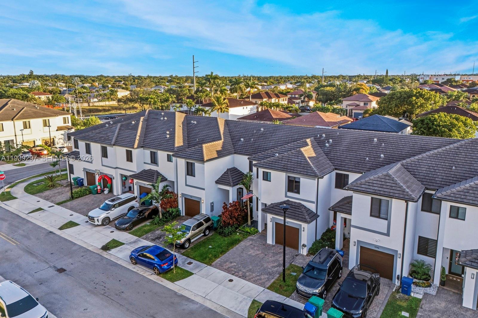 15736 Southwest 136 Way Miami, FL 33196 - Photo 31 of 34