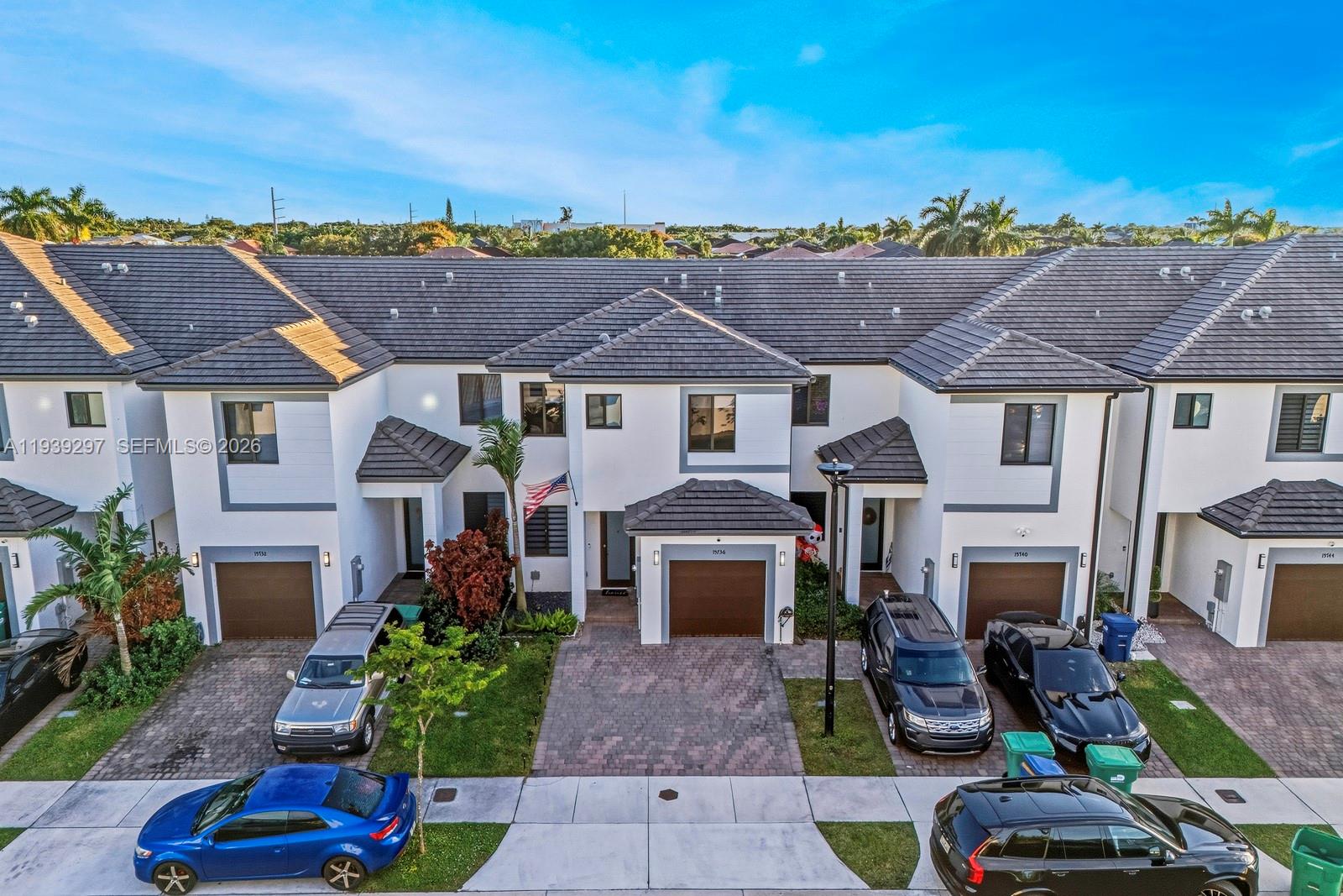 15736 Southwest 136 Way Miami, FL 33196 - Photo 33 of 34