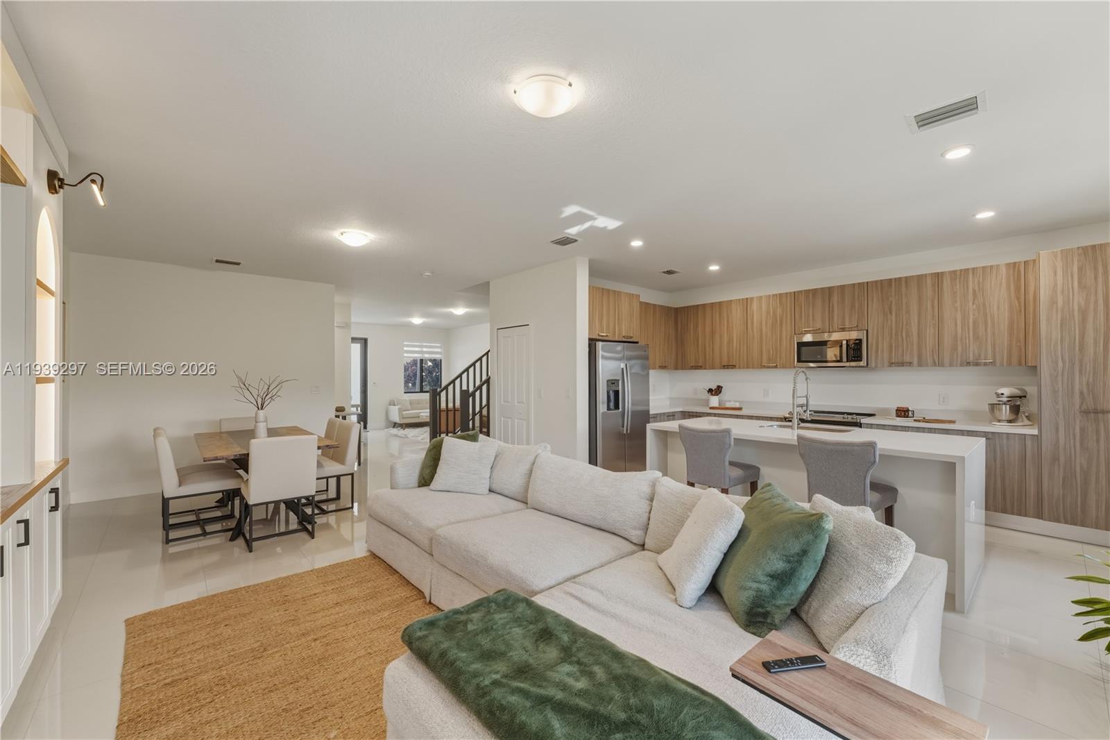 15736 Southwest 136 Way Miami, FL 33196 - Photo 6 of 34