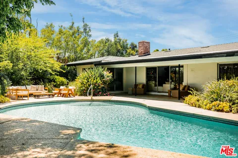 $2,495,000 | 2700 Carmar Drive, Los Angeles, CA 90046