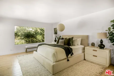 $2,495,000 | 2700 Carmar Drive, Los Angeles, CA 90046