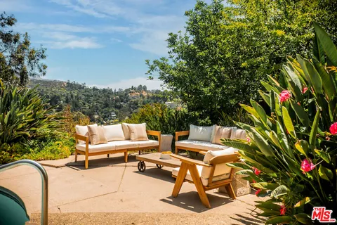 $2,495,000 | 2700 Carmar Drive, Los Angeles, CA 90046