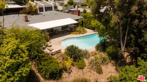 $2,495,000 | 2700 Carmar Drive, Los Angeles, CA 90046