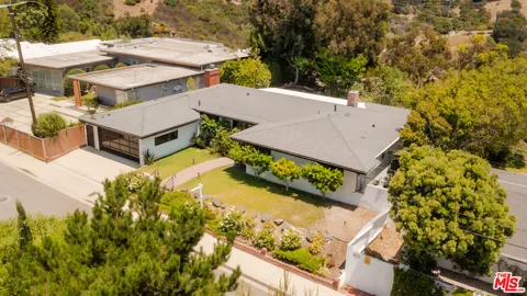 $2,495,000 | 2700 Carmar Drive, Los Angeles, CA 90046