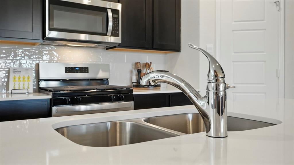 3425 Amaretto Road Aubrey, TX 76227 - Photo 26 of 40