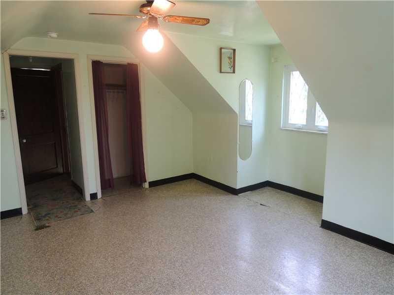 11 River Road Plum, PA 15068 - Photo 12 of 16 Bedroom.