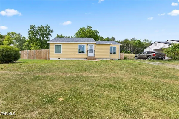 $260,000 | 82 Greenway Street, Greeneville, TN 37743