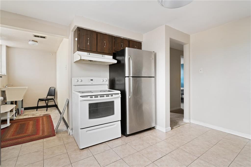 2021 Mt Troy Road Pittsburgh, PA 15212 - Photo 13 of 38