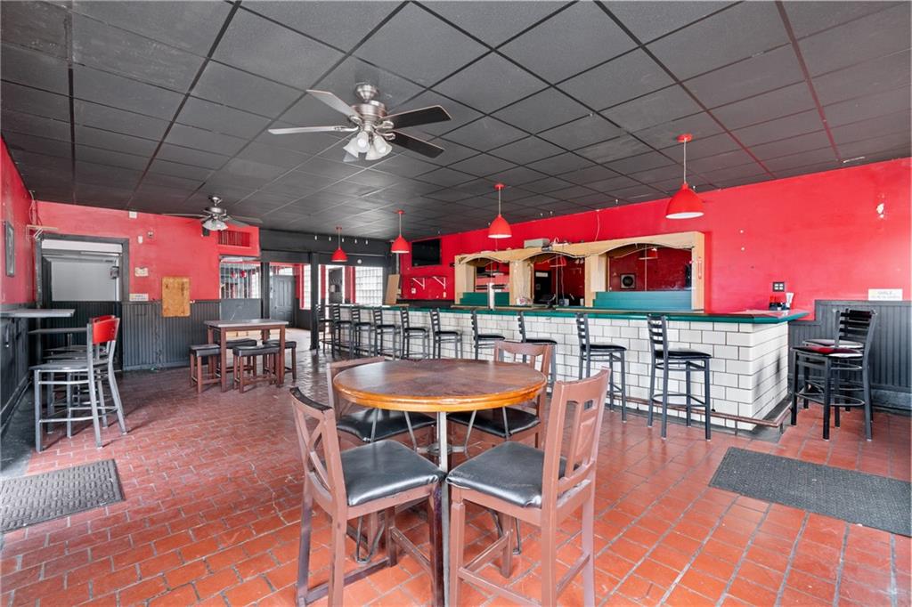 2021 Mt Troy Road Pittsburgh, PA 15212 - Photo 27 of 38