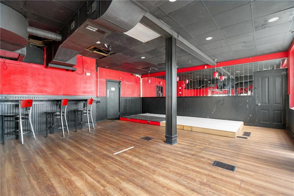 2021 Mt Troy Road Pittsburgh, PA 15212 - Photo 30 of 38