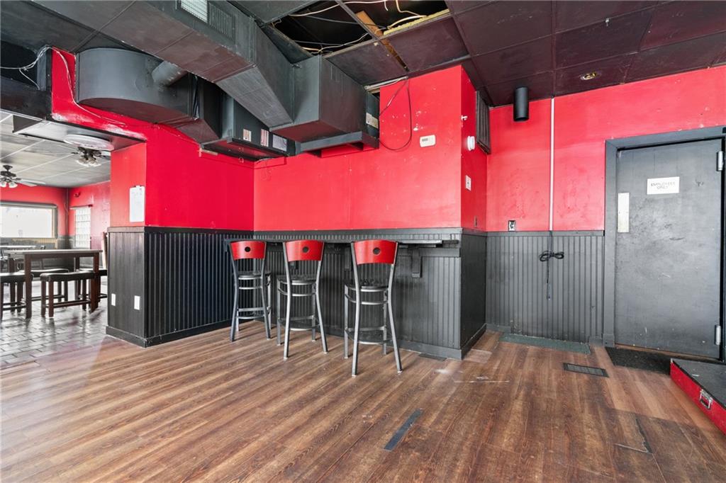 2021 Mt Troy Road Pittsburgh, PA 15212 - Photo 31 of 38